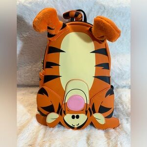 NEW Disney Exclusive Bouncing Tigger Cosplay Loungefly Mini Backpack